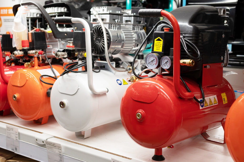 High capacity compressors using F-gases designed for comfort cooling, extreme ambient climates and data centres